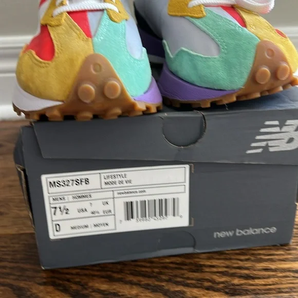 Brand new New Balance 327 Neo Flame - Picture 7 of 7